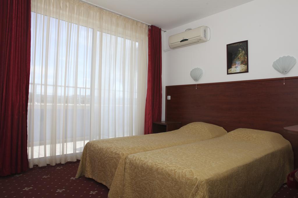 Ribarska Sreshta Family Hotel Tsarevo Rom bilde
